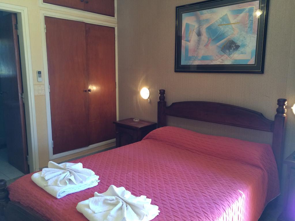 Hotel Cordoba Villa Carlos Paz Rom bilde
