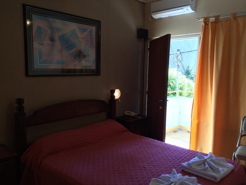 Hotel Cordoba Villa Carlos Paz Eksteriør bilde